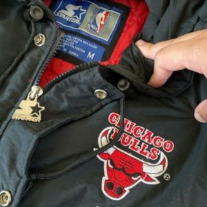 Vintage Starter Chicago Bulls Jacket